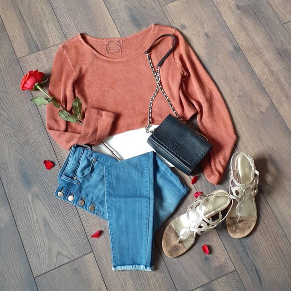 Awen Adored Tops - Awen Adorned | *Cedarwood* Cropped Hemp Sweater